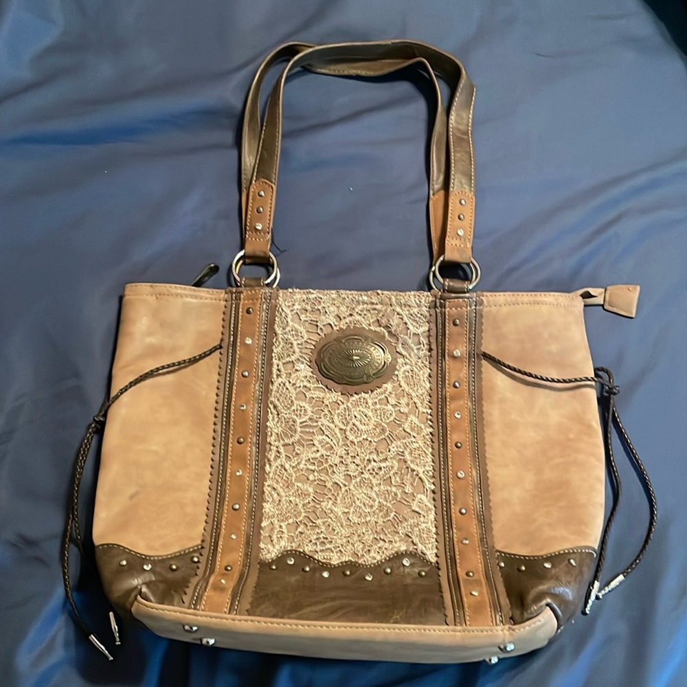 Justin leather and lace purse
